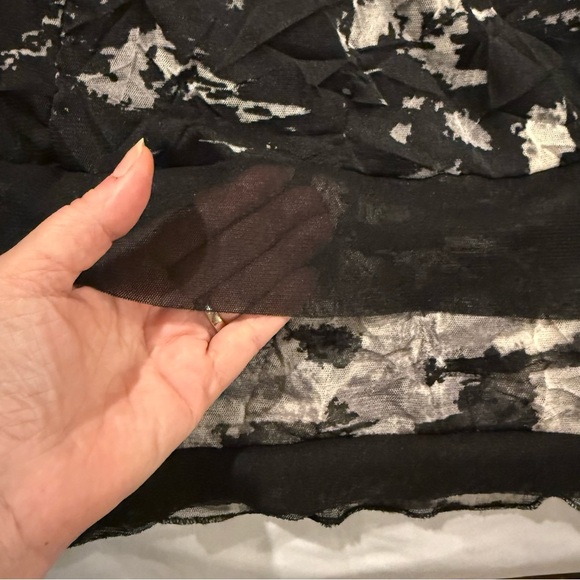 Dolcezza Black White Grey Long Sleeve Scoop Neck Tunic various fabric type artsy - Picture 14 of 14